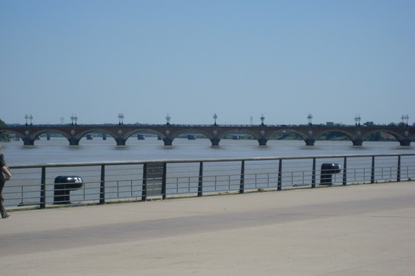 Le pont de pierre